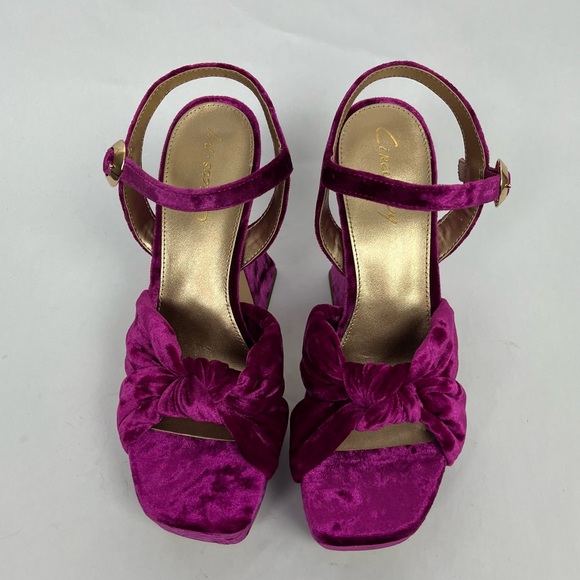 Circus NY Audrea Velvet Platform Peep Toe Platform Sandals - Picture 5 of 10
